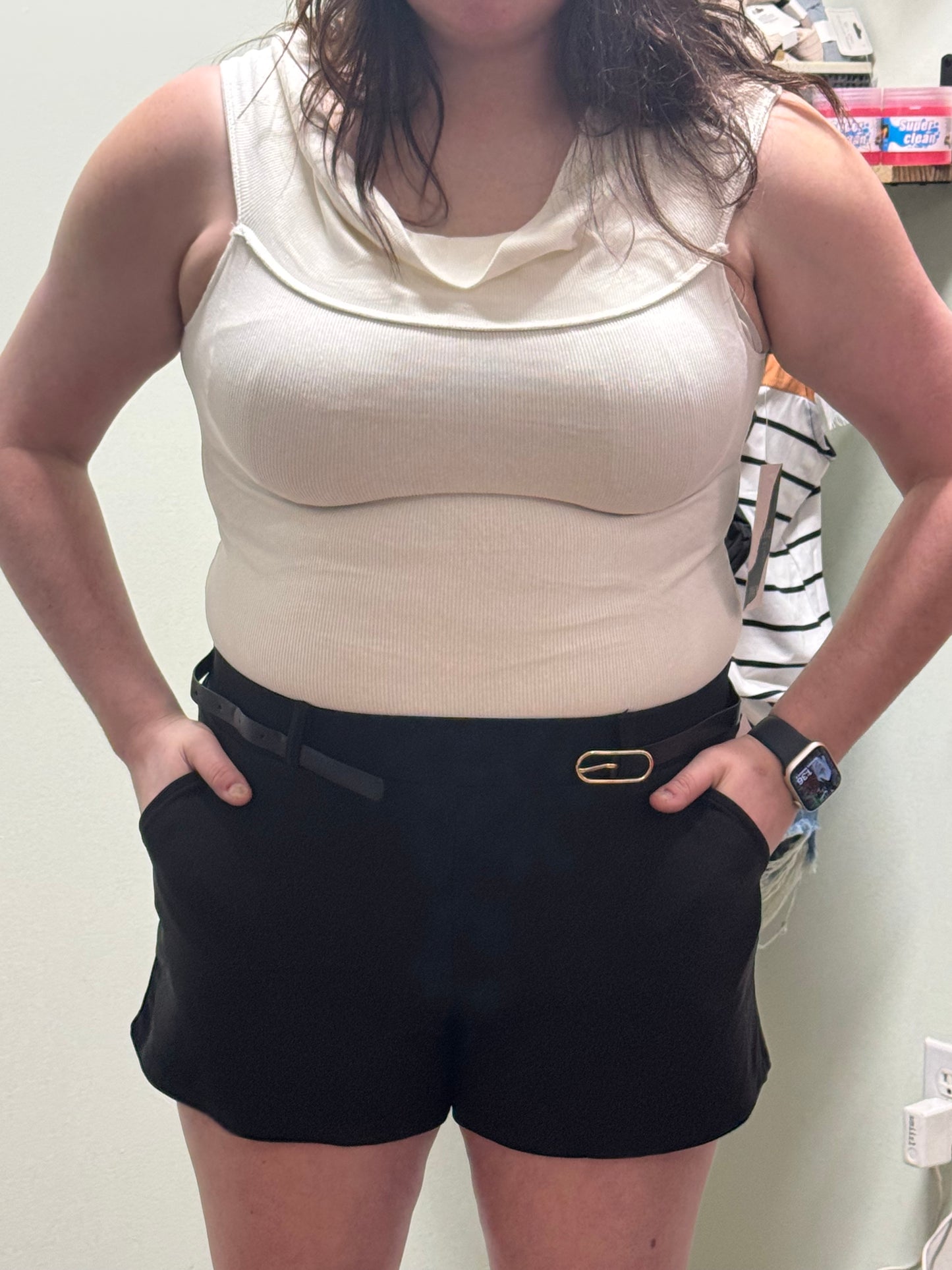 The Professional Shorts with Belt